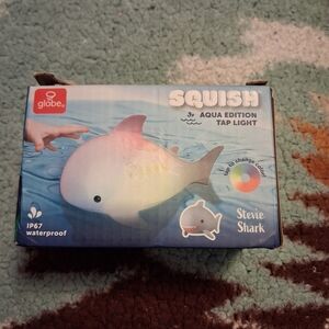 Globe Squish Aqua Edition Tap Light - Stevie Shark